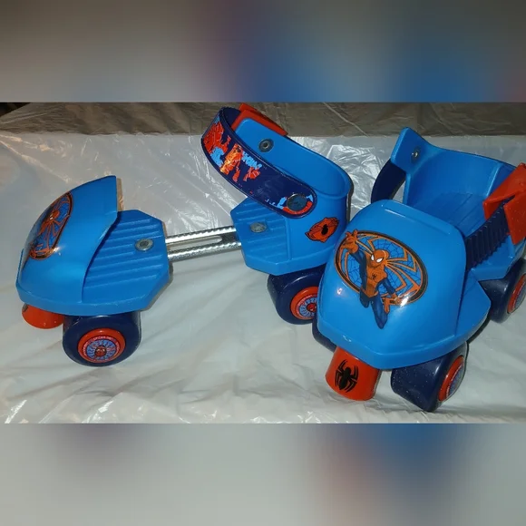 Pre-loved Spider-Man Blue & Red Shoe Roller Skates - Picture 5 of 7